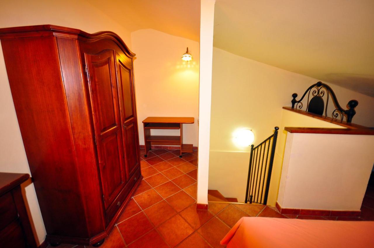 קוורצ'יאנלה Erba Di Campo Residence מראה חיצוני תמונה