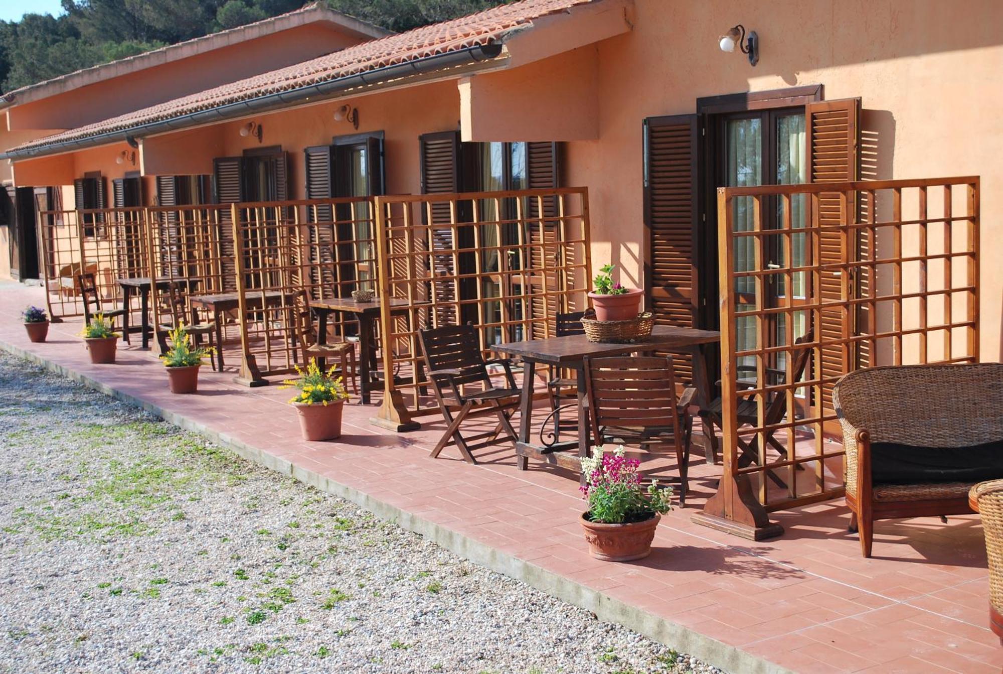 קוורצ'יאנלה Erba Di Campo Residence מראה חיצוני תמונה